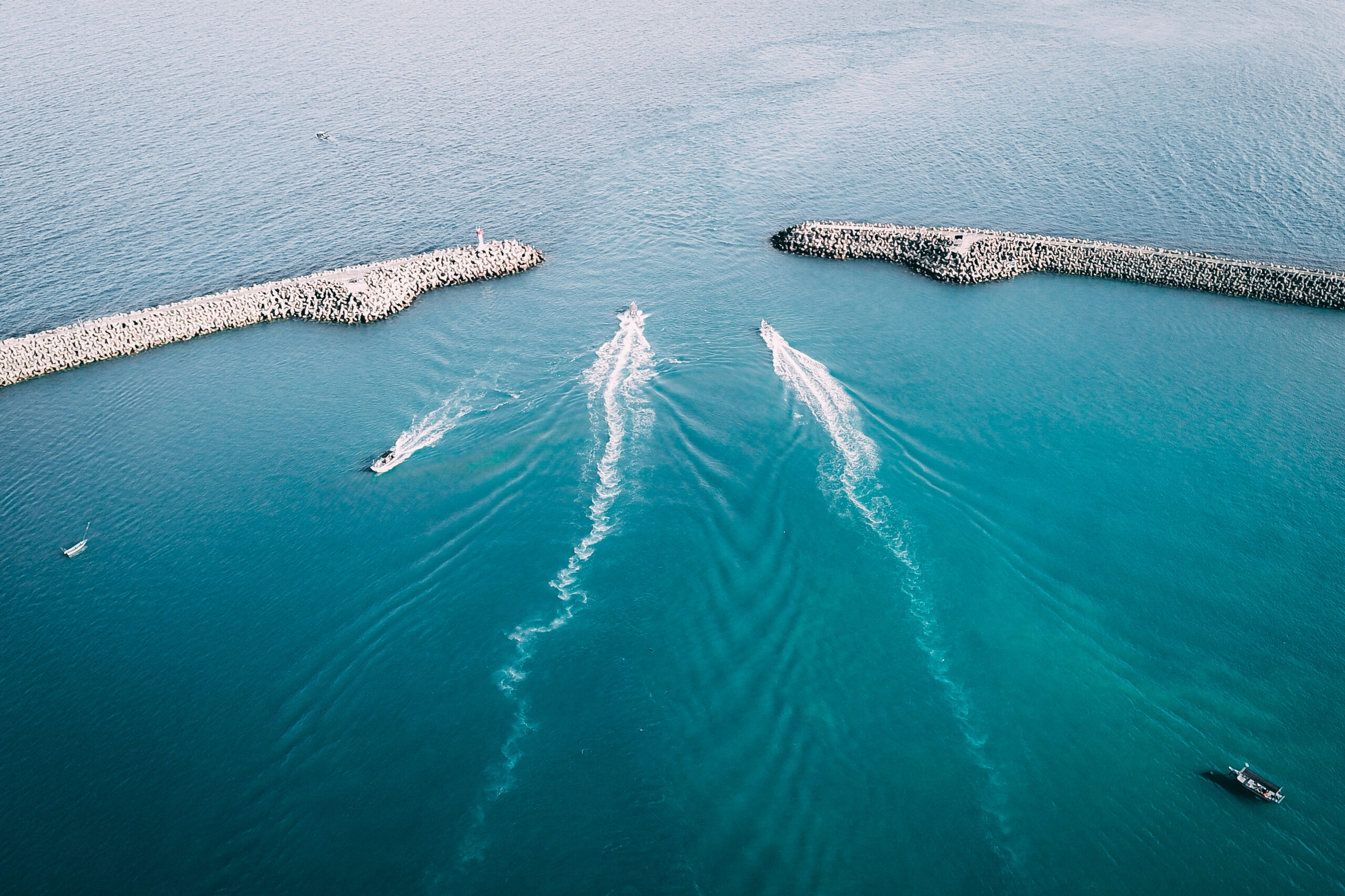 distancia entre lanzarote y tenerife en barco